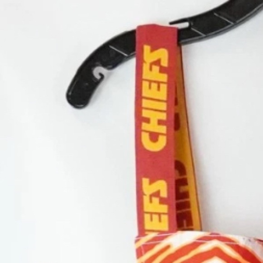 NWT [Zubaz] Kansas City Chiefs NFL Zoom Unisex Zebra Lightweight Bib Size XS - Picture 6 of 7